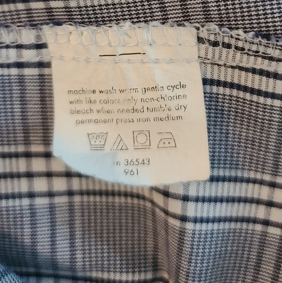 Van Heusen shirt - Picture 4 of 9